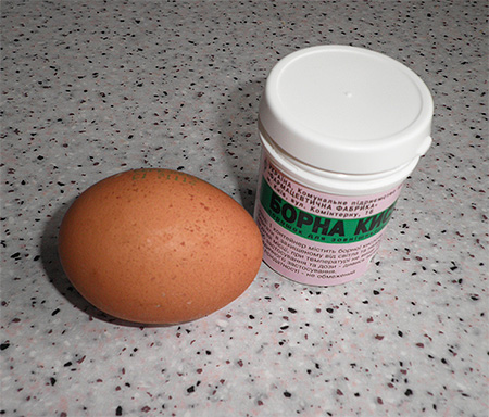Borsyra och ägg