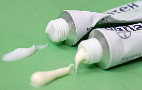 Bepanthen (unguento e crema)