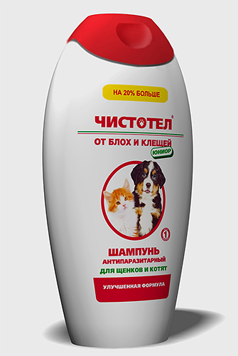 Celandine é um dos shampoos antipulgas mais populares para cães.