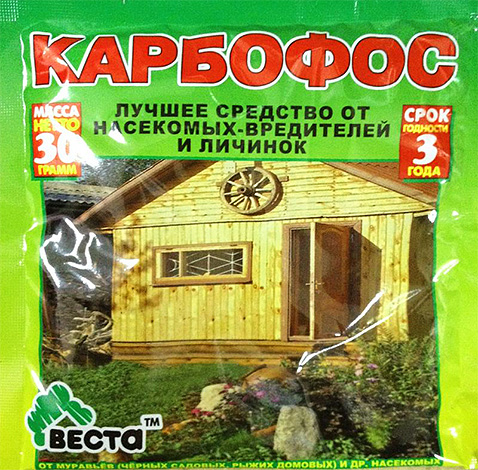 Като средство за унищожаване на стършели е напълно възможно да се използва изпитаният във времето Karbofos на прах.