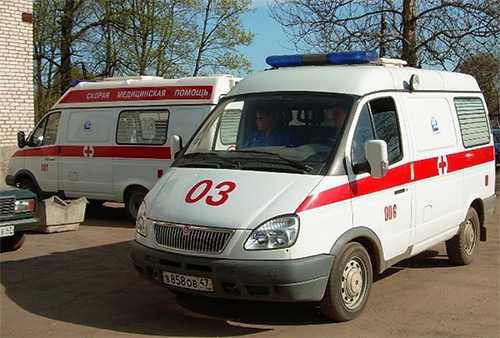 If, after a wasp sting, the victim's health deteriorates rapidly, an ambulance should be called immediately.