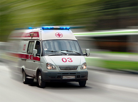 Con un'elevata sensibilità di una persona al veleno di vespa, un grado estremo di reazione allergica può manifestarsi molto rapidamente: shock anafilattico, che spesso porta alla morte.